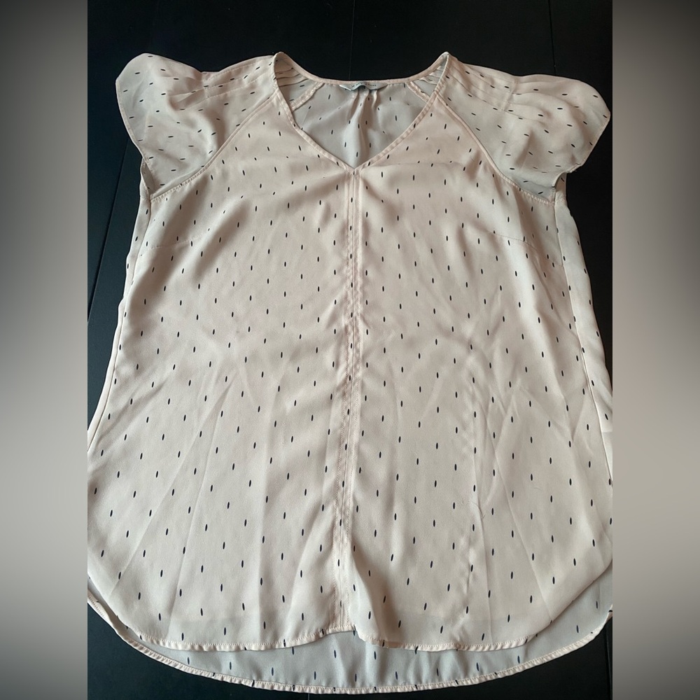 Womans short sleeve top